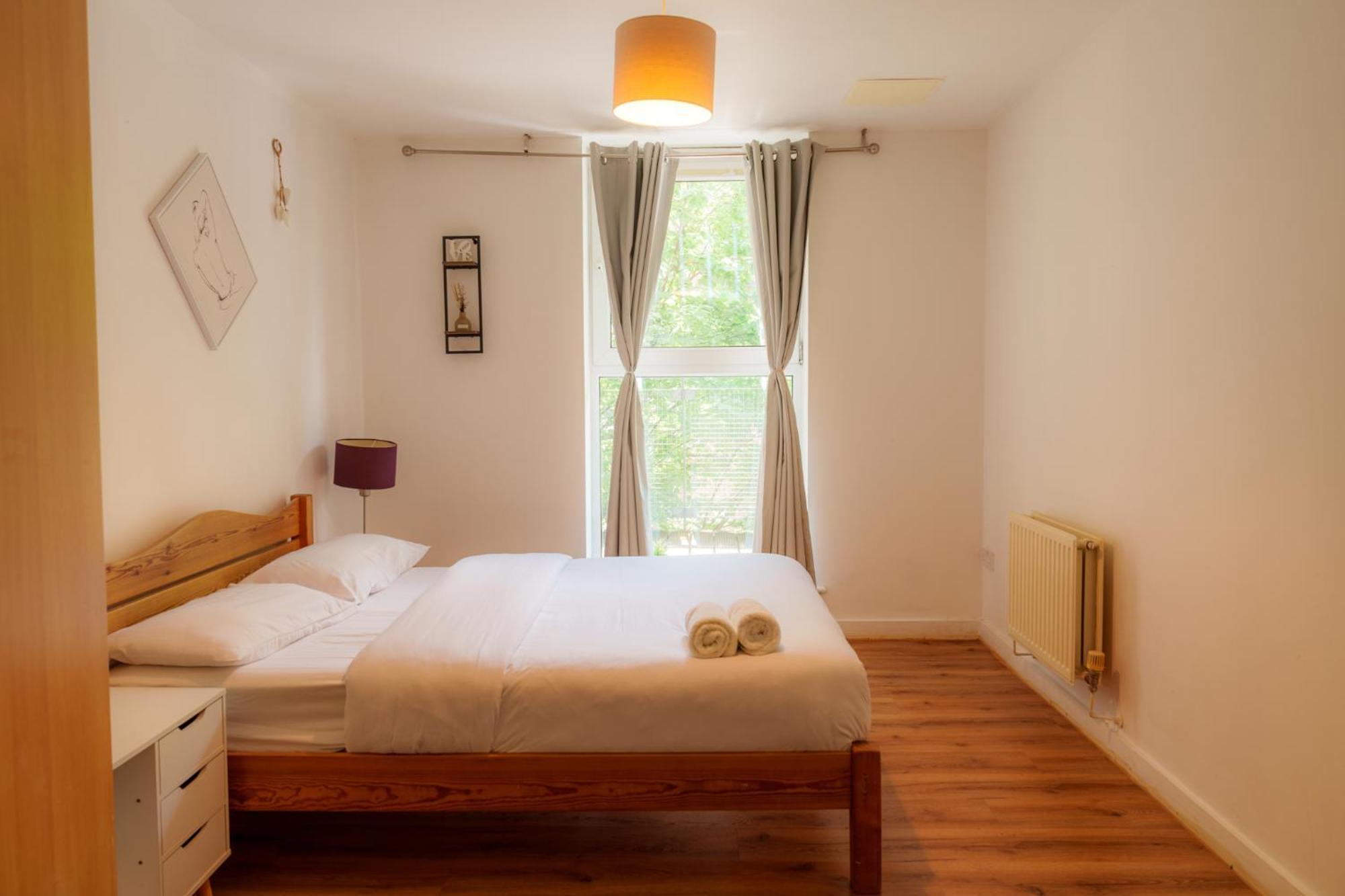 Spacious 2Bd 2Baths Apartment In Central ロンドン エクステリア 写真