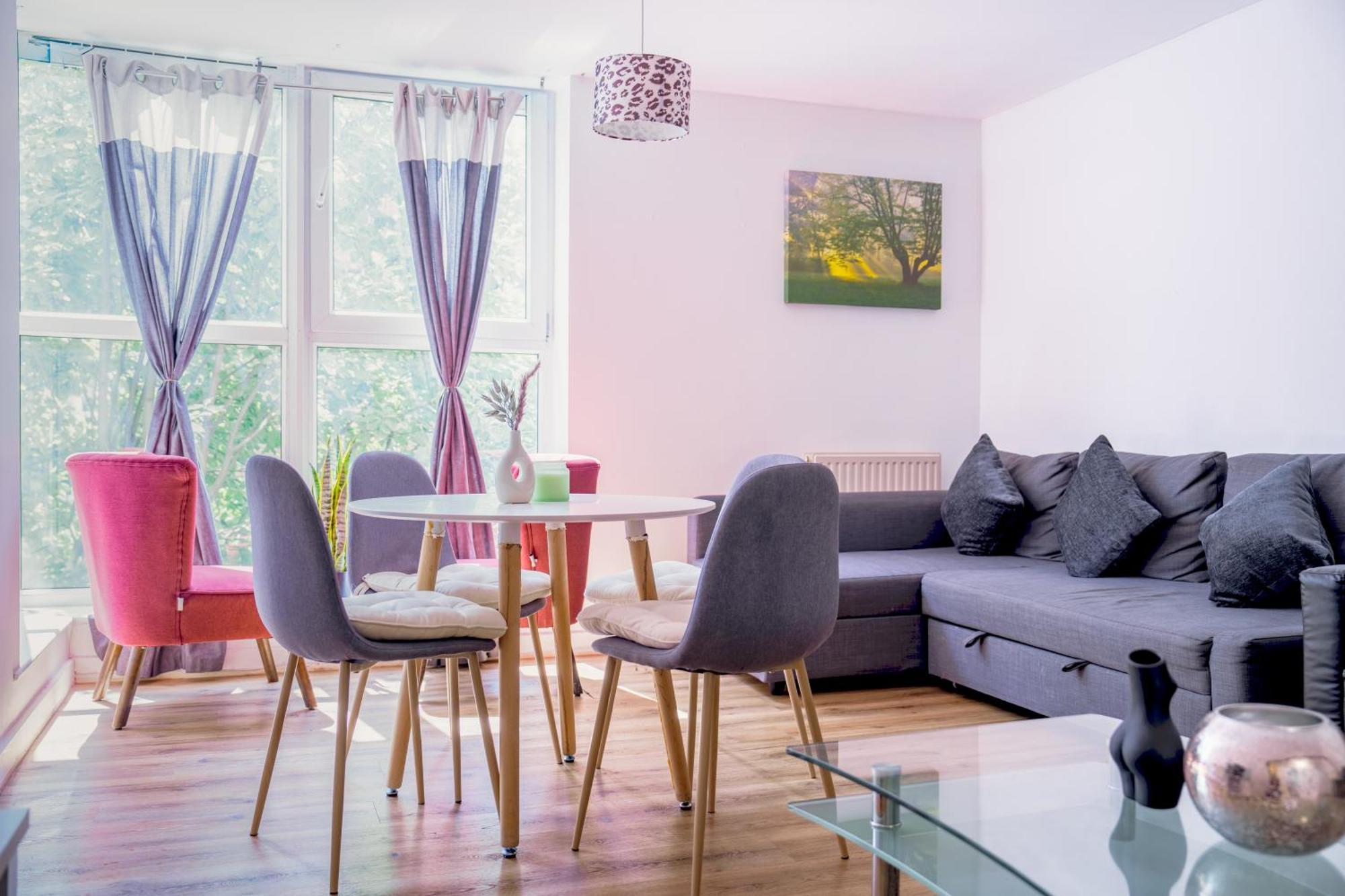 Spacious 2Bd 2Baths Apartment In Central ロンドン エクステリア 写真
